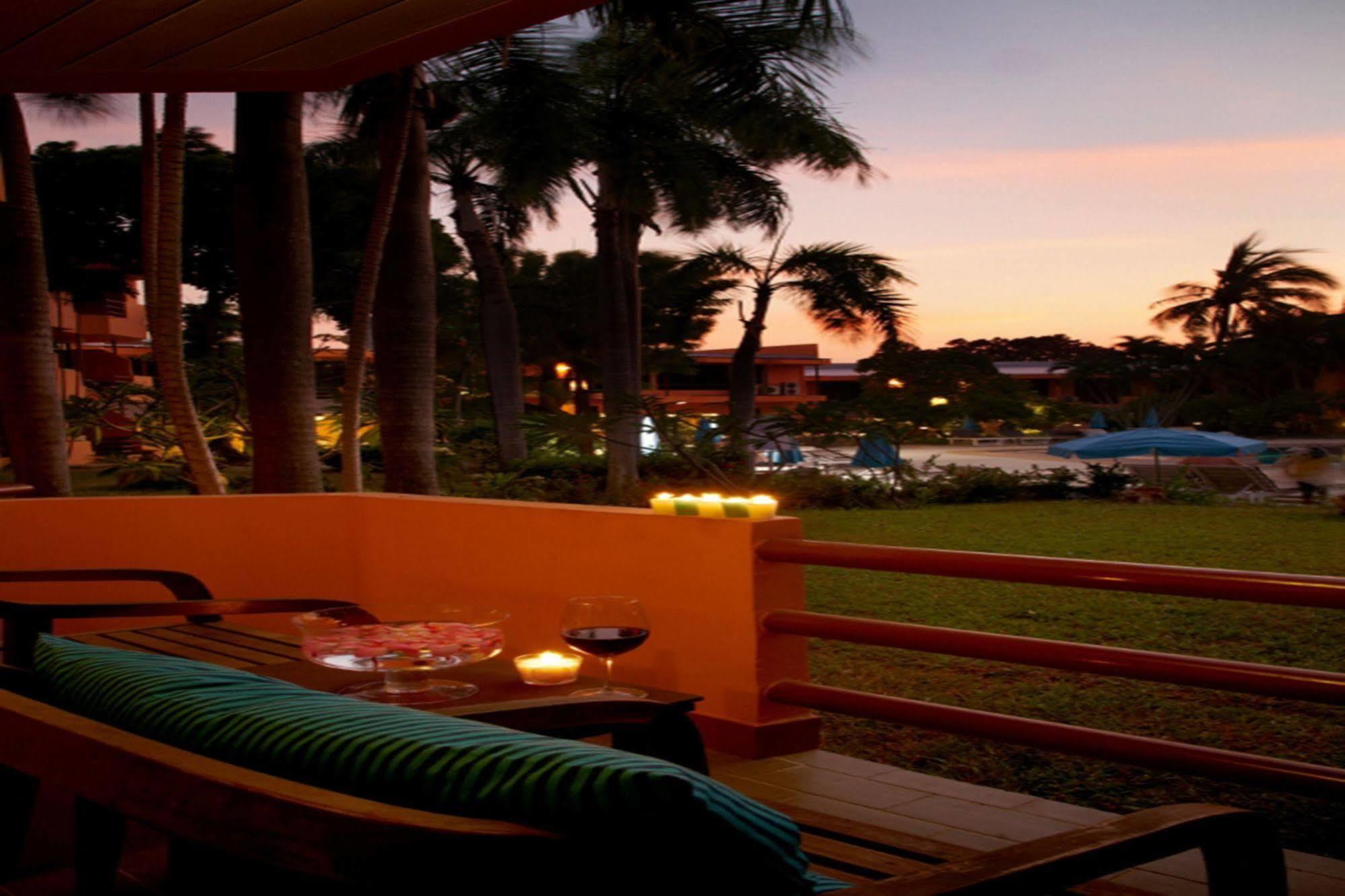 Peace Resort Hotel Pattaya Exterior photo